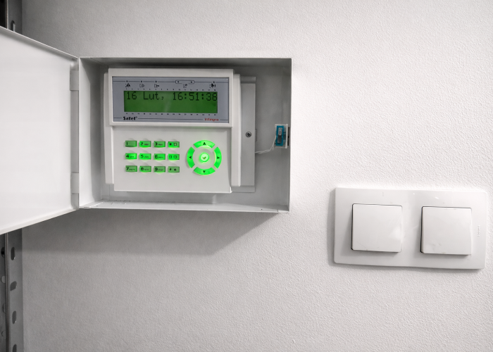 alarm-montaz-poznan